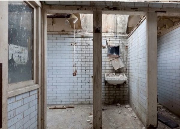 Сделать квартиру из туалета, такая мысль даже не приходит в голову, а, оказывается, зря