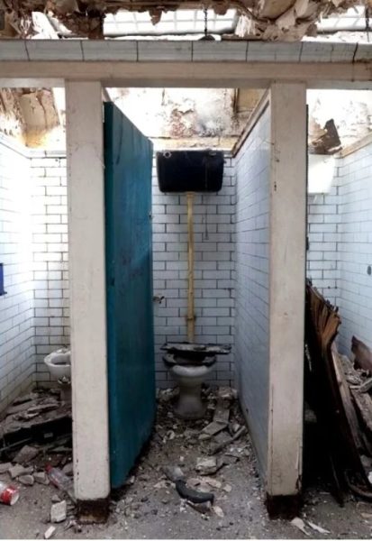 Сделать квартиру из туалета, такая мысль даже не приходит в голову, а, оказывается, зря