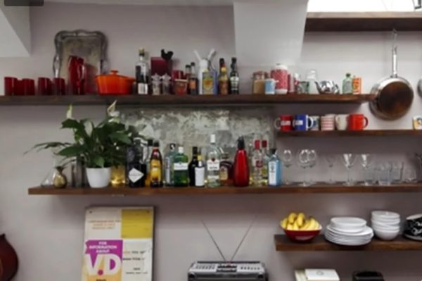 Сделать квартиру из туалета, такая мысль даже не приходит в голову, а, оказывается, зря