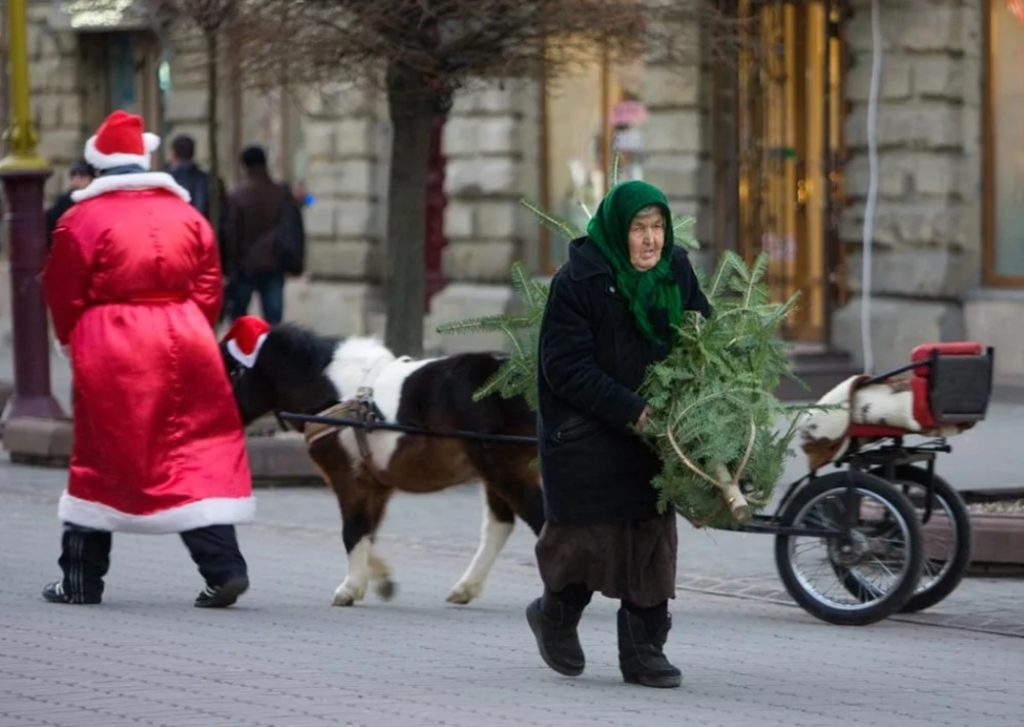 Почему в этот Новый год всем скучно и грустно?
