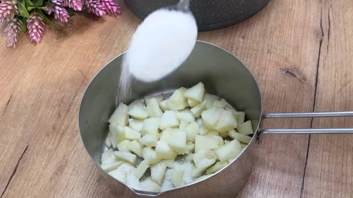 Безумно вкусный пирог, который заменит торты! Дети просят каждые выходные