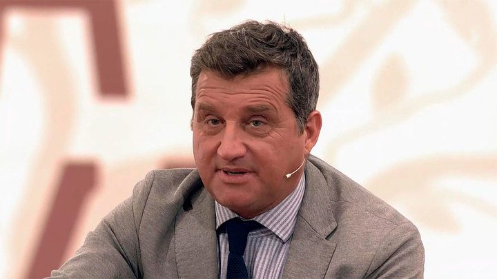 Вы оскорбили Пугачеву, ей уже за 70, и она.,,Отар Кушанашвили эмосионально обратился к россиян