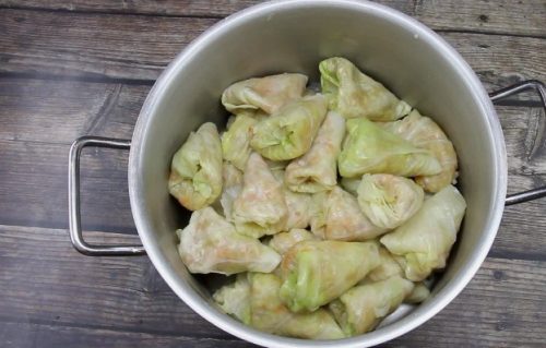 Рецепт из маминой тетрадки. Голубцы по-закарпатски: мягкая капуста, сочная начинка и не разваливаются