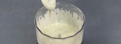 Мои даже самые обычные овощные салаты получаются вкуснее ресторанных. Все дело в заправке