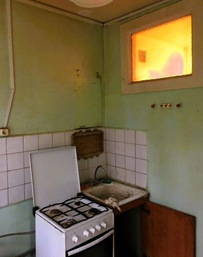 Вот это хрущевка! Посмотрите, что можно сделать за небольшие деньги из «убumой» квартиры