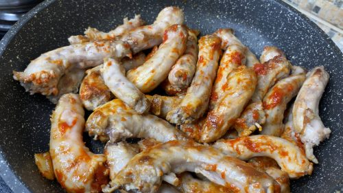 Что может быть дешевле куриных шеек? Какой ресторанный деликатес я из них готовлю