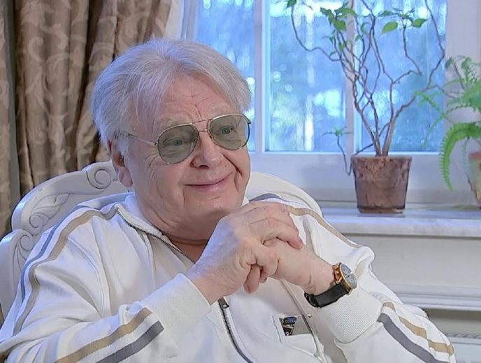 «Живет с кошками, дети давно отвернулись»: Поклонники едва узнали постаревшего Юрия Антонова