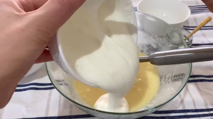 1 яйцо, мука и сметана! Вкуснейшее печенье «Гости на пороге»