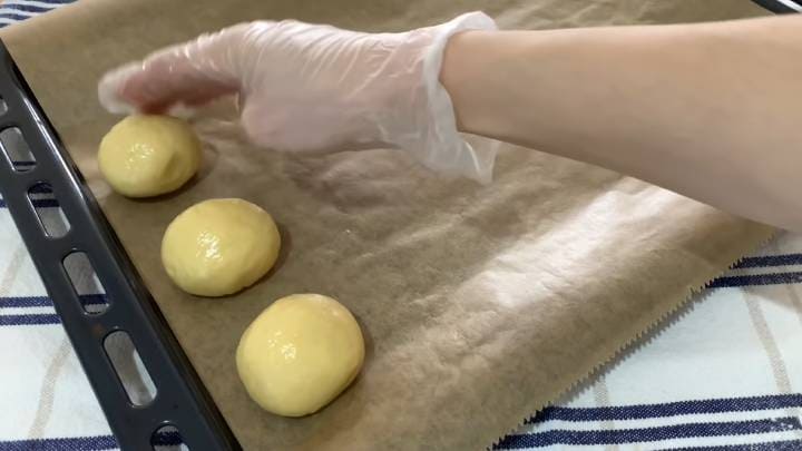 1 яйцо, мука и сметана! Вкуснейшее печенье «Гости на пороге»