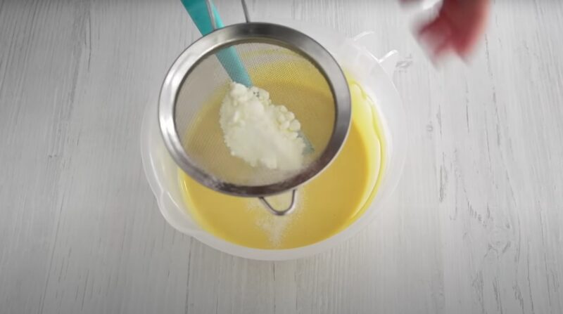 Не только куличи! Готовим очаровательные и очень вкусные пирожные-пасхальные яйца