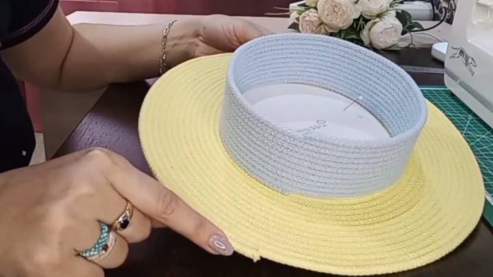 Моя соседка-выдумщица шьёт из шнура такое, что другим и в голову не придёт