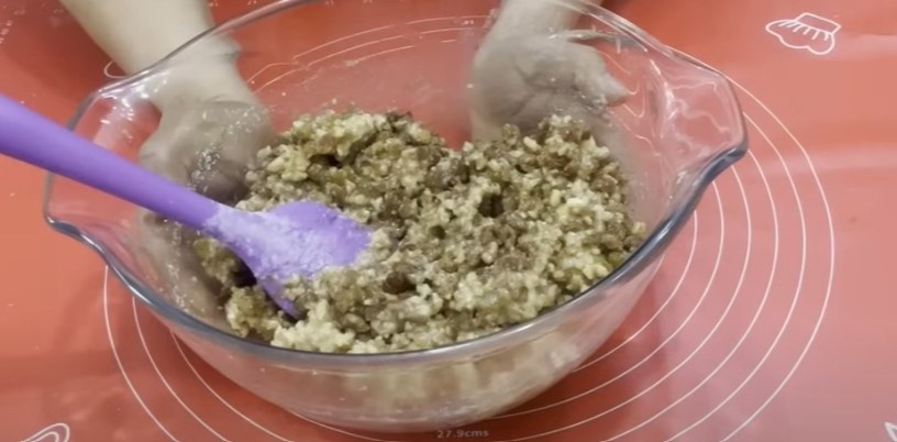 Тающий во рту Необычный Пирог с сочной ореховой начинкой Песочный рулет