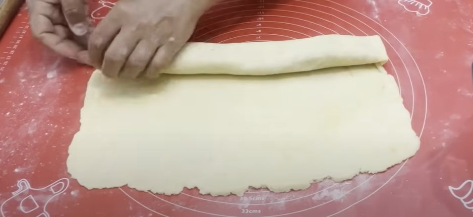 Тающий во рту Необычный Пирог с сочной ореховой начинкой Песочный рулет