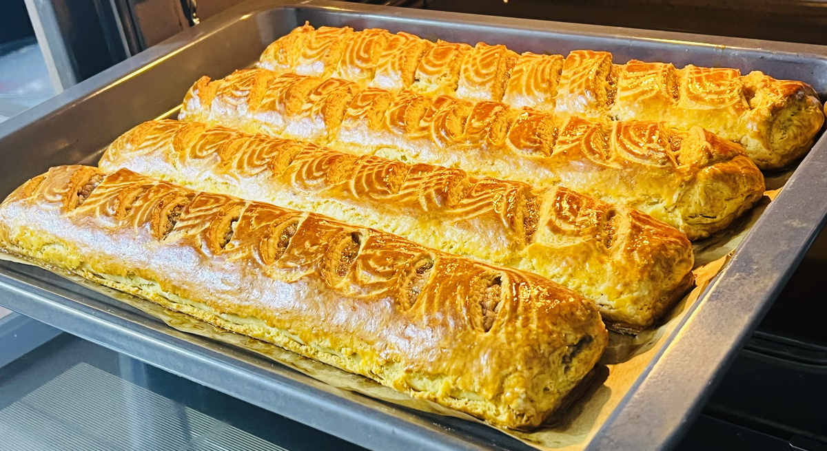 Тающий во рту Необычный Пирог с сочной ореховой начинкой Песочный рулет